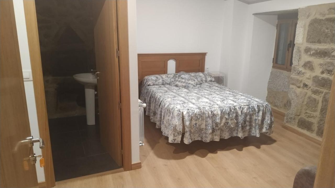 Casa Dos Fuelles Apartment Оуренсе Екстериор снимка